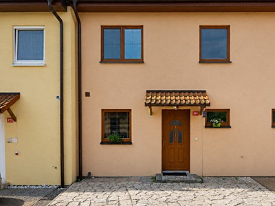 Slunečnicová, Květnice